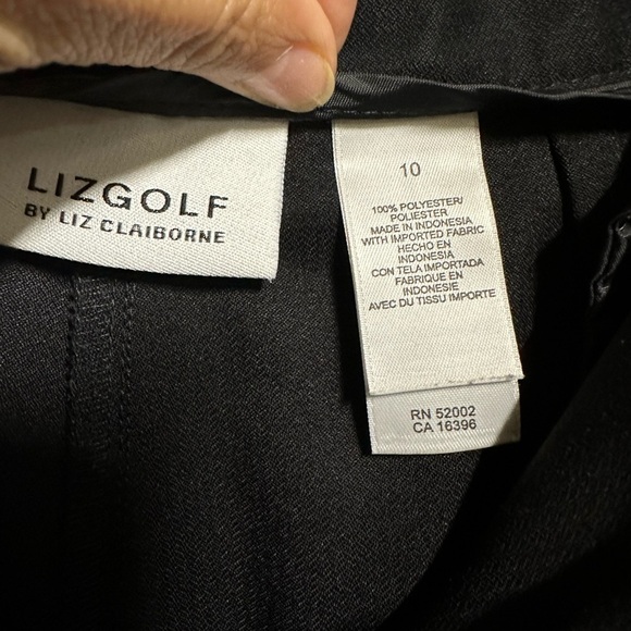 Liz Claiborne- LIZGOLF Black Shorts Size 10 - Picture 5 of 5